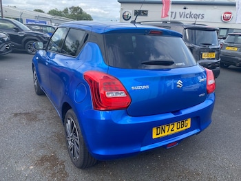 Used Suzuki Swift 2023 for sale - 78649174: Photo