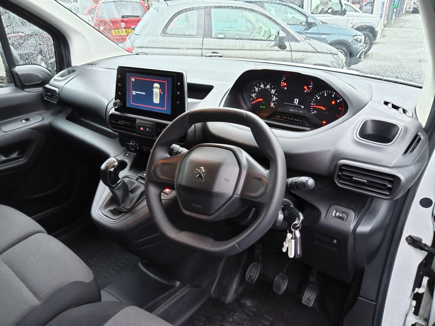 Used Peugeot Partner 2019 for sale - 77468725: Photo 14