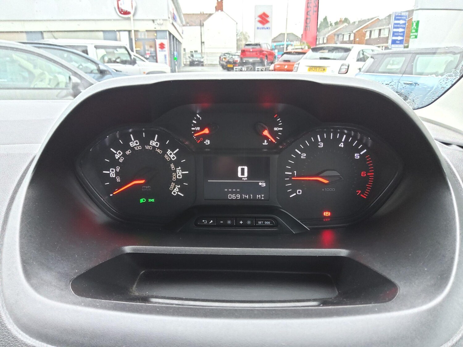 Used Peugeot Partner 2019 for sale - 77468725: Photo 15