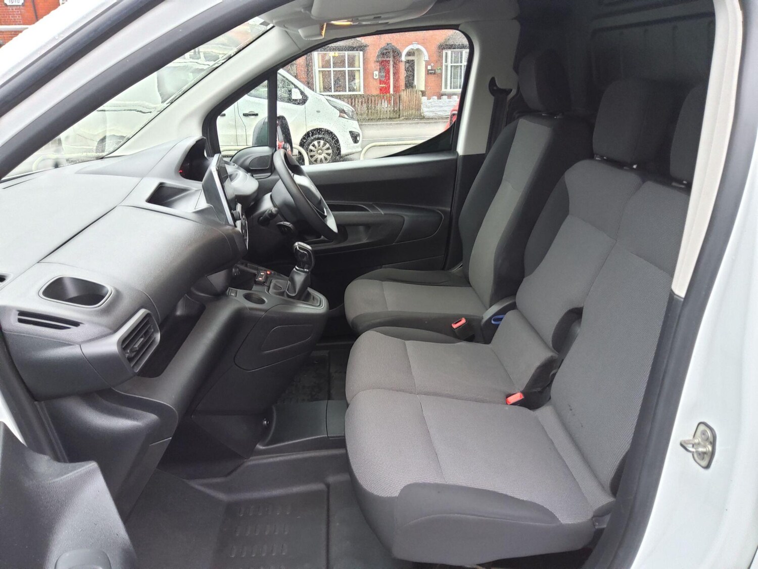 Used Peugeot Partner 2019 for sale - 77468725: Photo 16