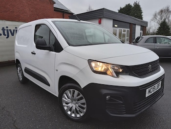 Peugeot Partner feature image