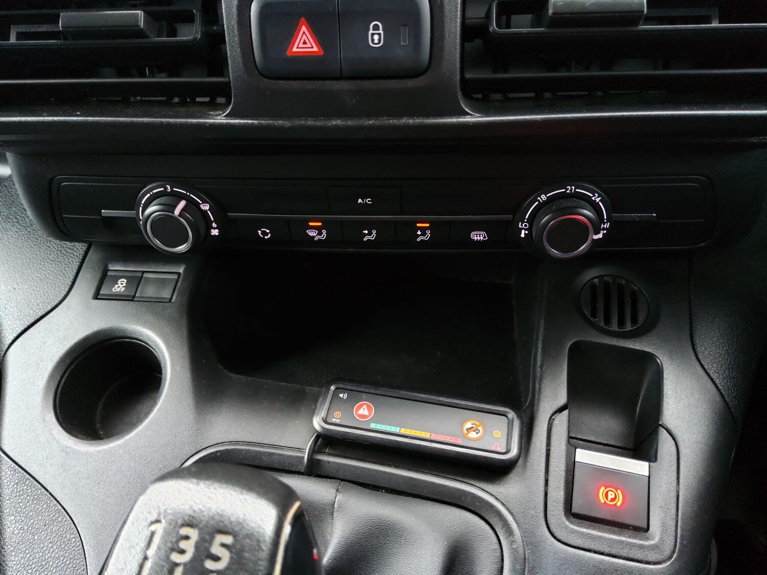 Used Peugeot Partner 2019 for sale - 77468725: Photo 23