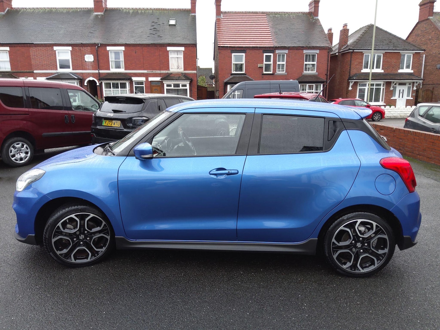 Used Suzuki Swift 2024 for sale - 77386764: Photo 7