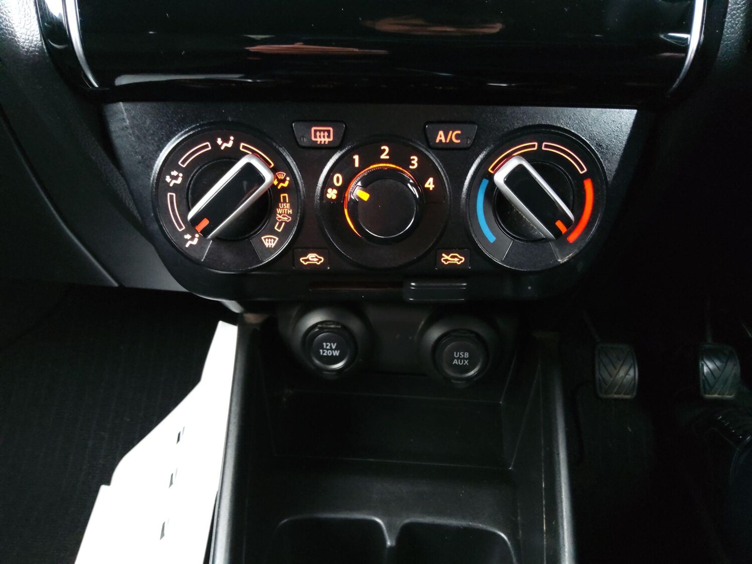 Used Suzuki Swift for sale - 77909617: Photo 25