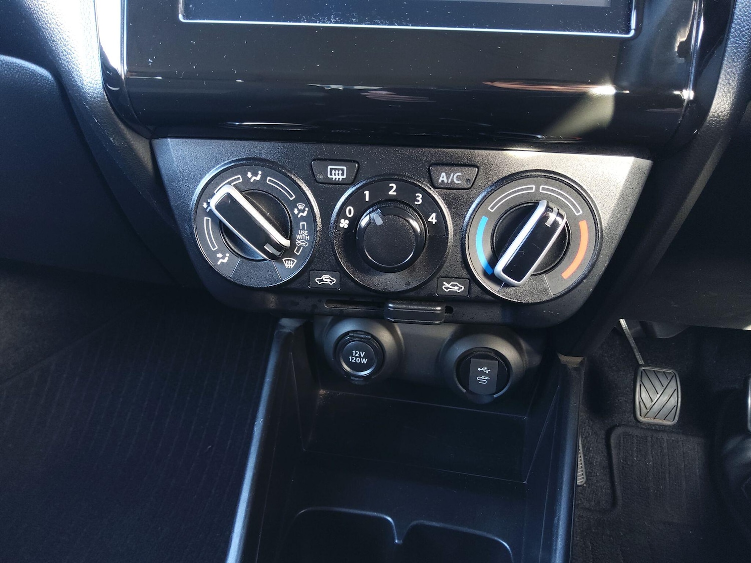 Used Suzuki Swift for sale - 77908585: Photo 24