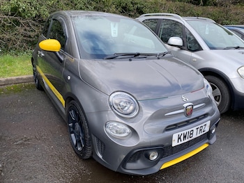 Used Abarth 595 2018 for sale - 77909537: Photo