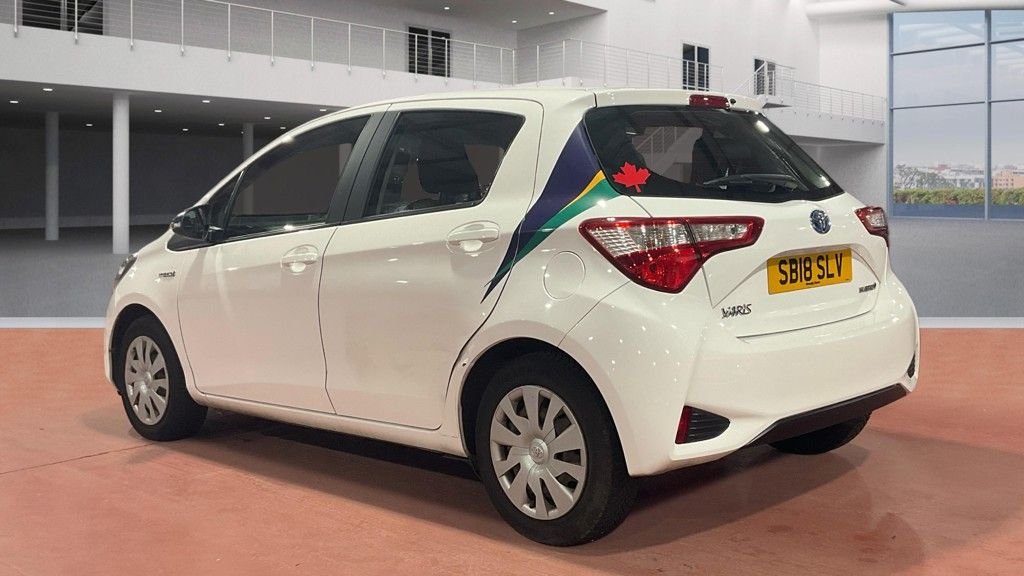 Used Toyota Yaris 2018 for sale - 77065119: Photo 9