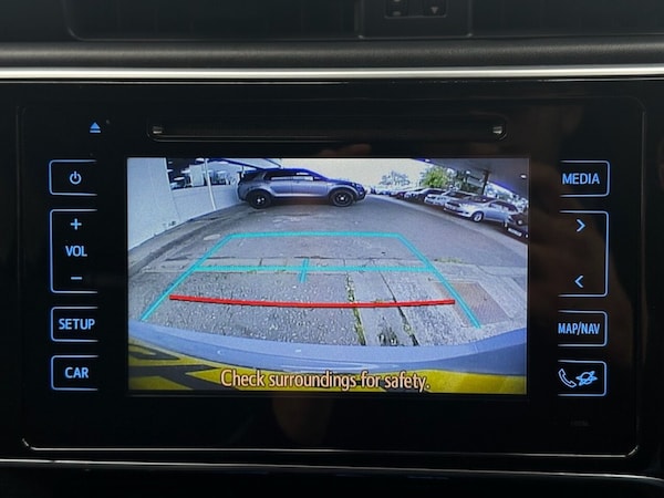 Used Toyota Auris 2018 for sale - 76105456: Photo 24
