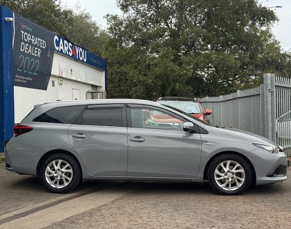 Used Toyota Auris 2018 for sale - 76105456: Photo 6