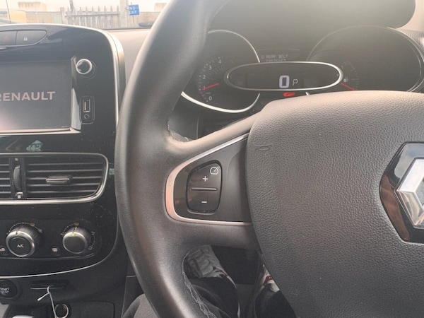 Used Renault Clio 2018 for sale - 73551078: Photo 16