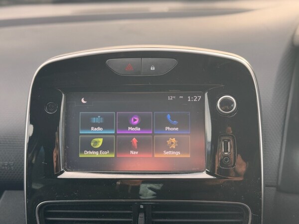 Used Renault Clio 2018 for sale - 73551078: Photo 21