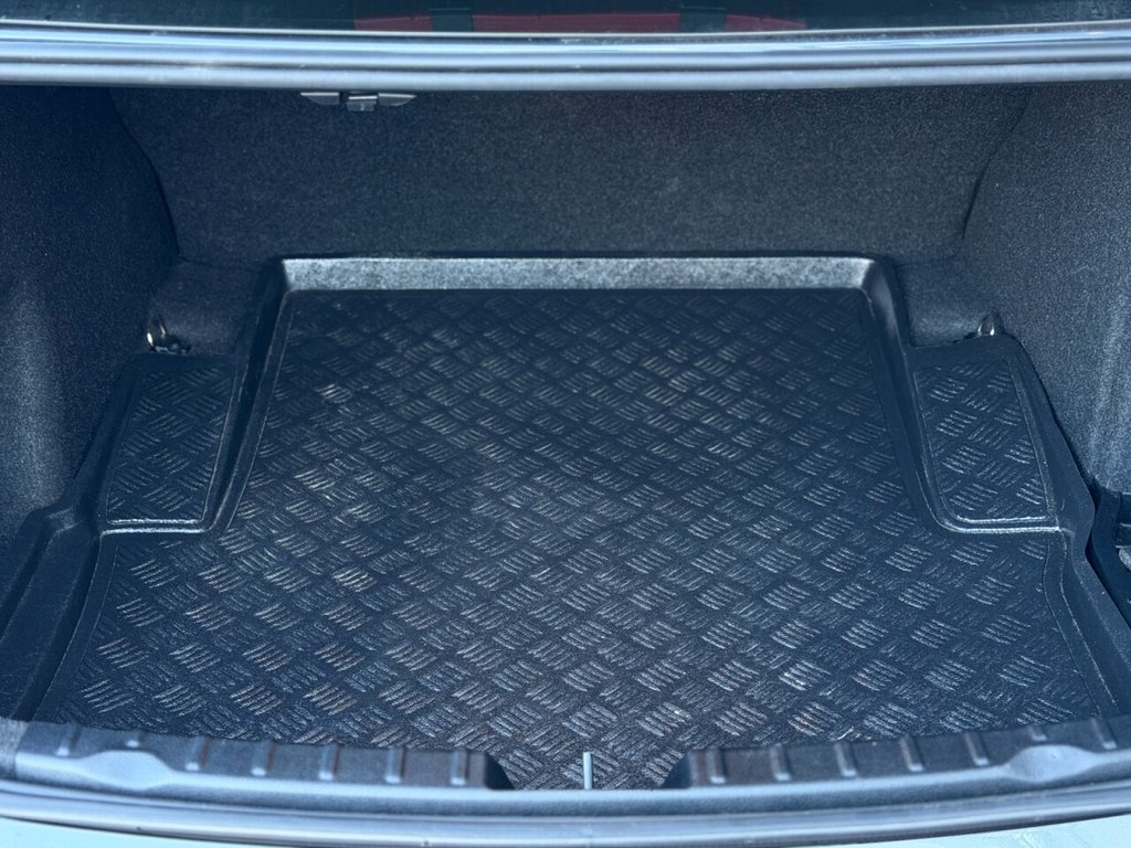 Used BMW 3 Series 2015 for sale - 77436475: Photo 10