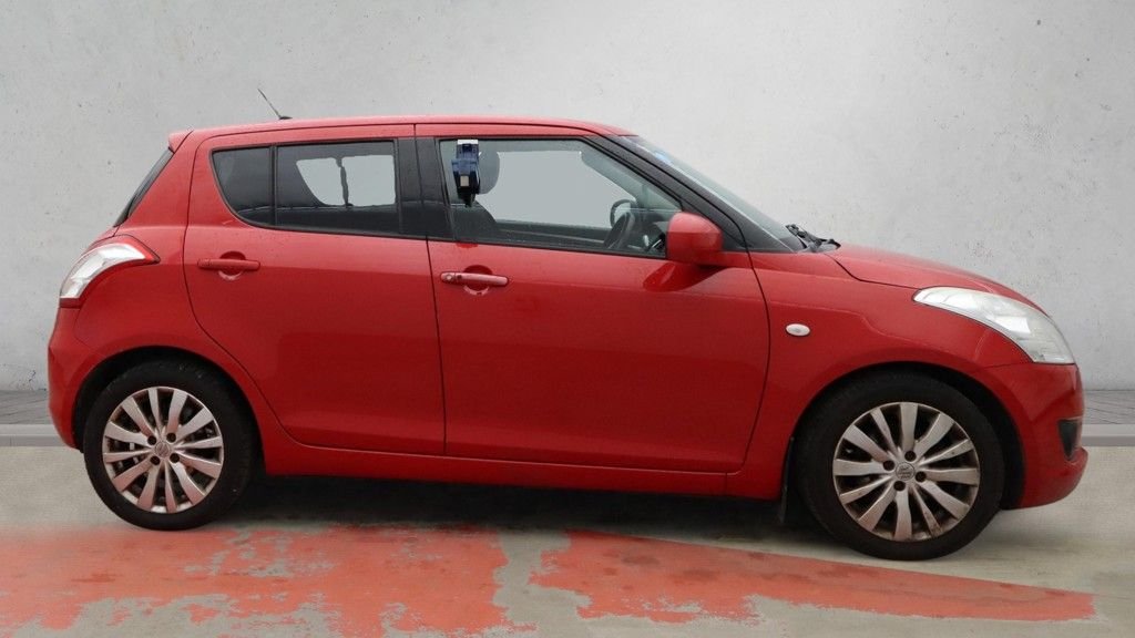 Used Suzuki Swift 2012 for sale - 78044007: Photo 5