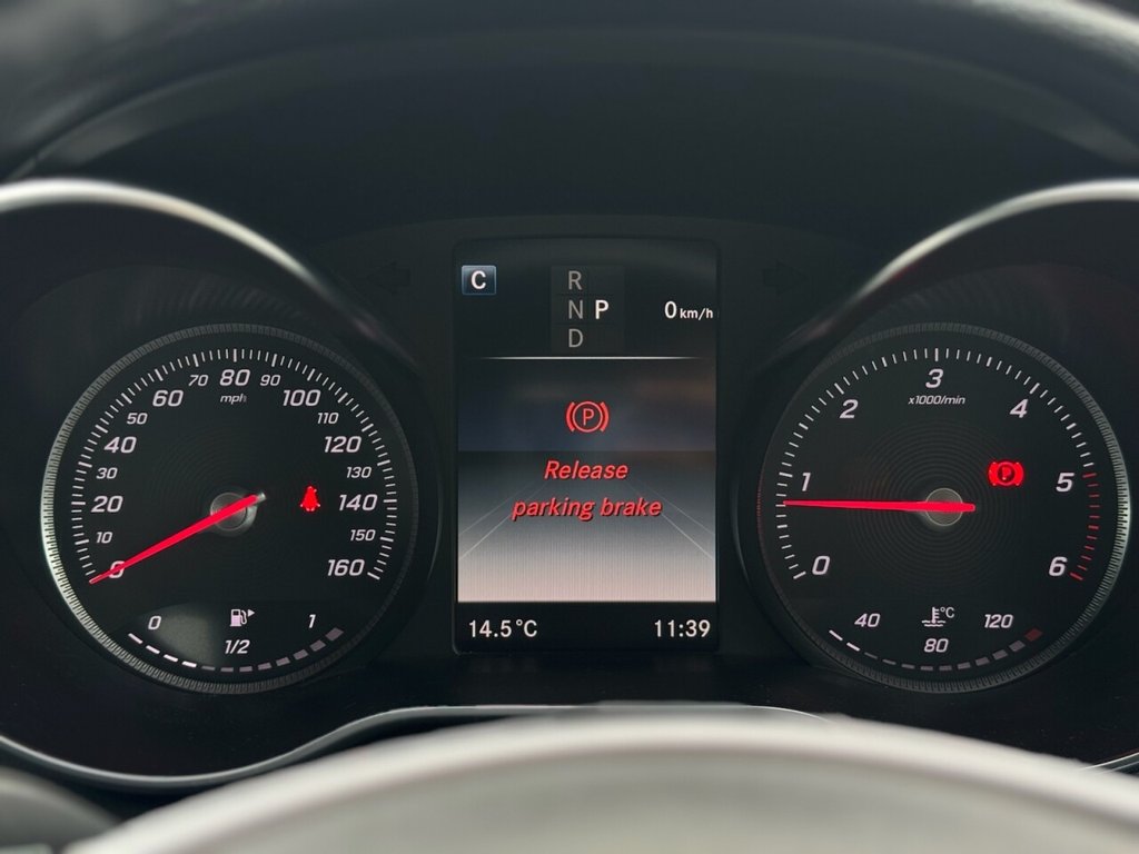 Used Mercedes-Benz C Class 2018 for sale - 76313013: Photo 16