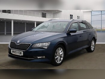 Used Skoda Superb 2019 for sale - 78096021: Photo