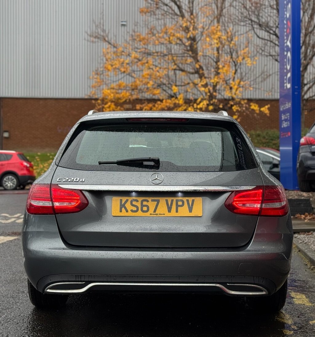 Used Mercedes-Benz C Class 2017 for sale - 76558522: Photo 6