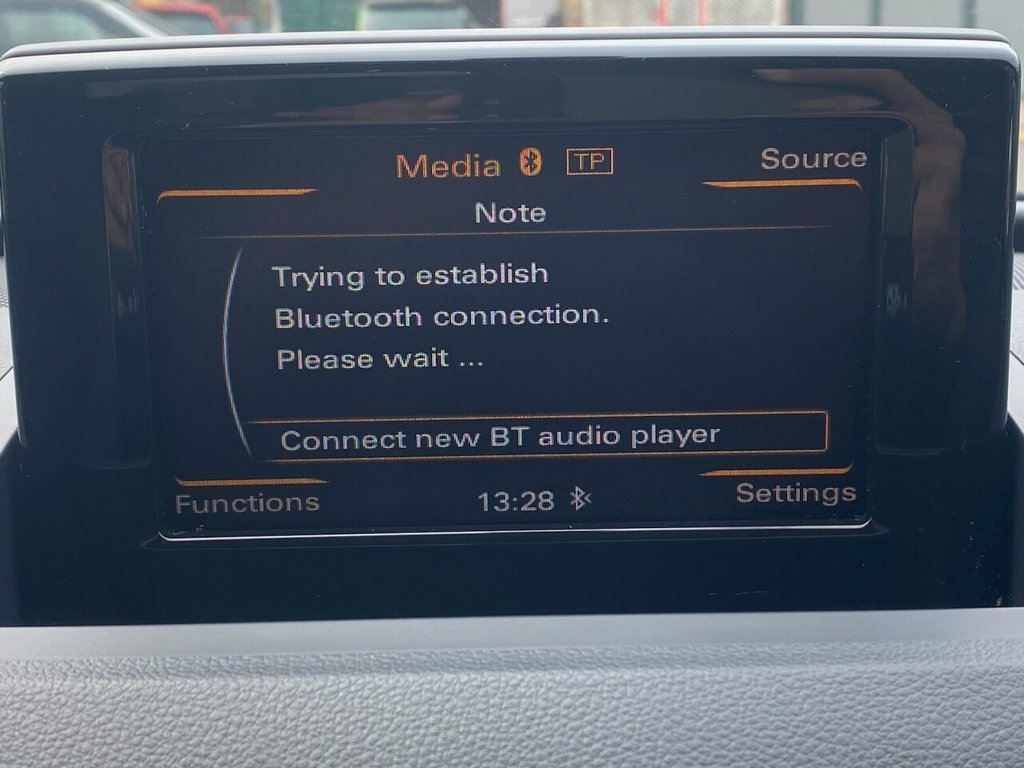 Used Audi Q3 2013 for sale - 77849712: Photo 40