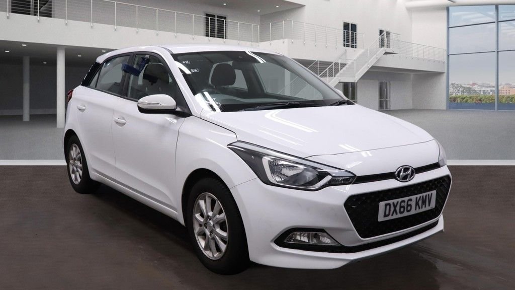 Used Hyundai i20 2016 for sale - 77667105: Photo 13
