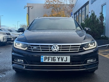 Used Volkswagen Passat 2016 for sale - 76439330: Photo