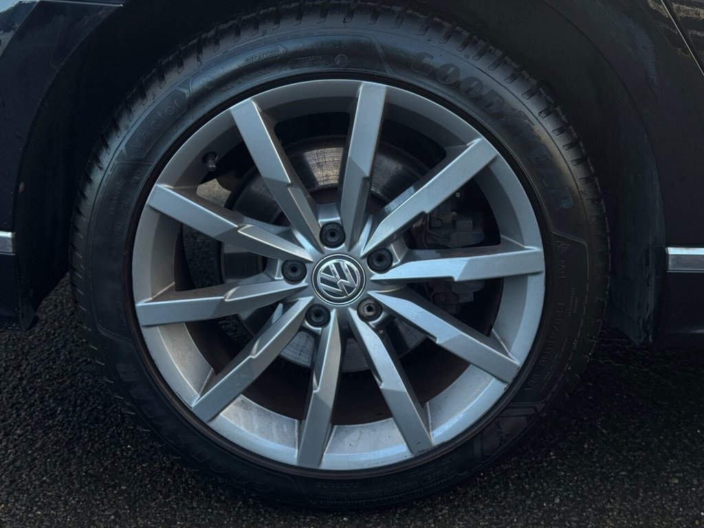 Used Volkswagen Passat 2016 for sale - 76439330: Photo 32