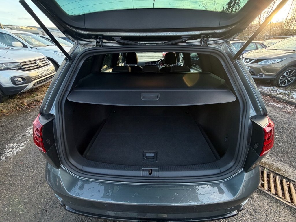 Used Volkswagen Golf 2018 for sale - 77161668: Photo 13