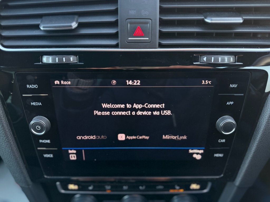 Used Volkswagen Golf 2018 for sale - 77161668: Photo 25