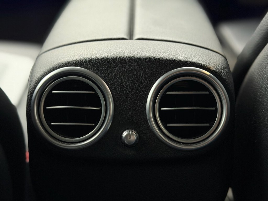 Used Mercedes-Benz E Class 2019 for sale - 77355922: Photo 11