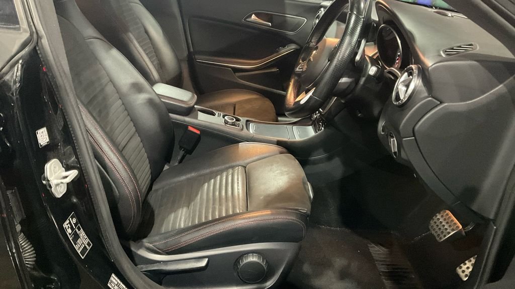 Used Mercedes-Benz CLA 2016 for sale - 76950291: Photo 15