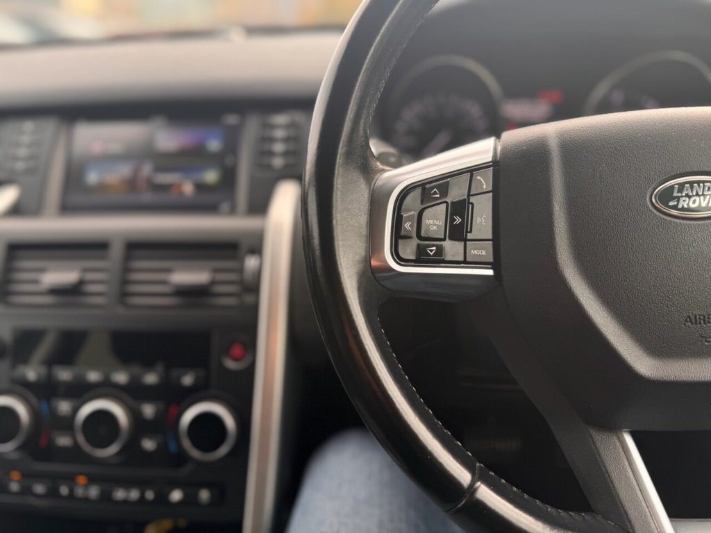 Used Land Rover Discovery Sport 2016 for sale - 76173334: Photo 21