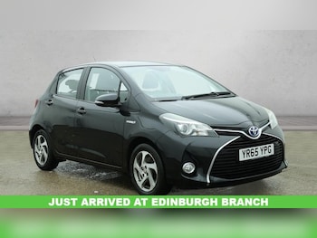 Used Toyota Yaris 2015 for sale - 77620949: Photo