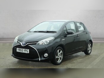 Used Toyota Yaris 2015 for sale - 77620949: Photo
