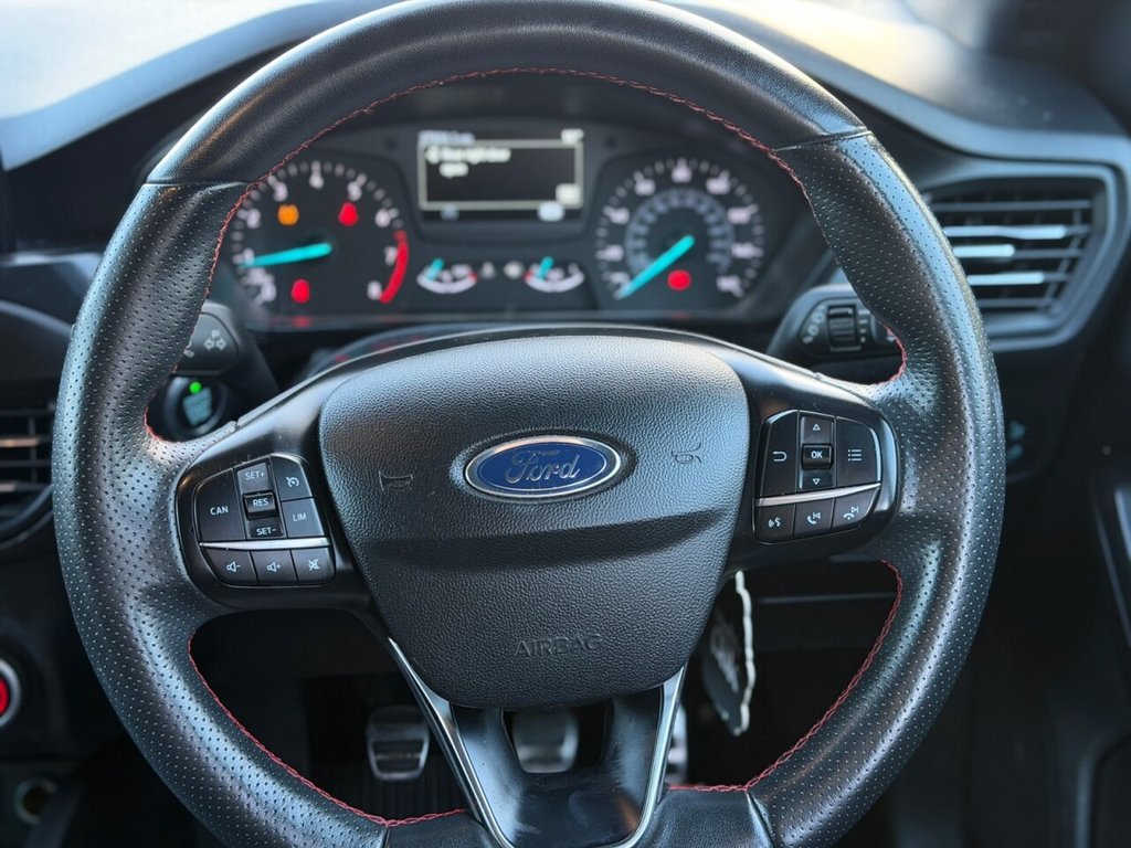 Used Ford Focus 2020 for sale - 76439107: Photo 16