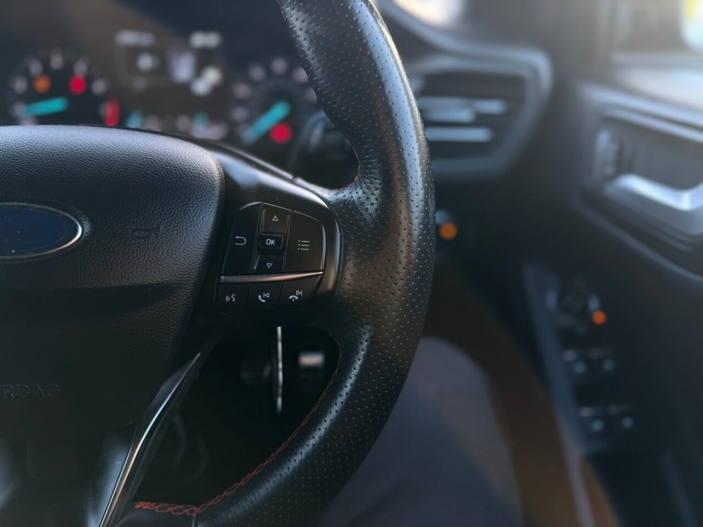 Used Ford Focus 2020 for sale - 76439107: Photo 21