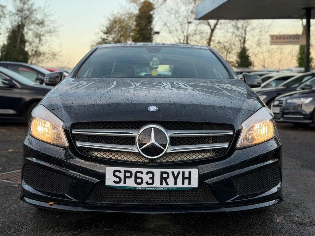 Used Mercedes-Benz A-Class 2013 for sale - 76635544: Photo 2