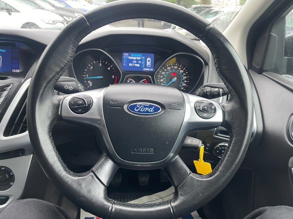 Used Ford Focus 2014 for sale - 75682626: Photo 14