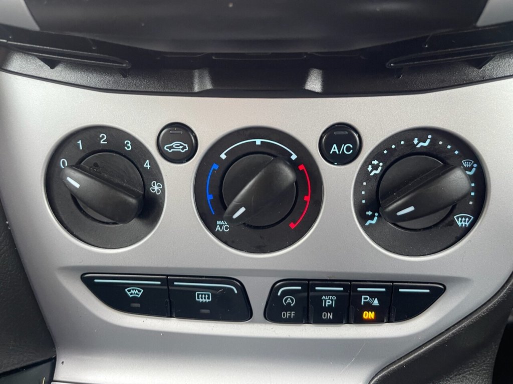 Used Ford Focus 2014 for sale - 75682626: Photo 18