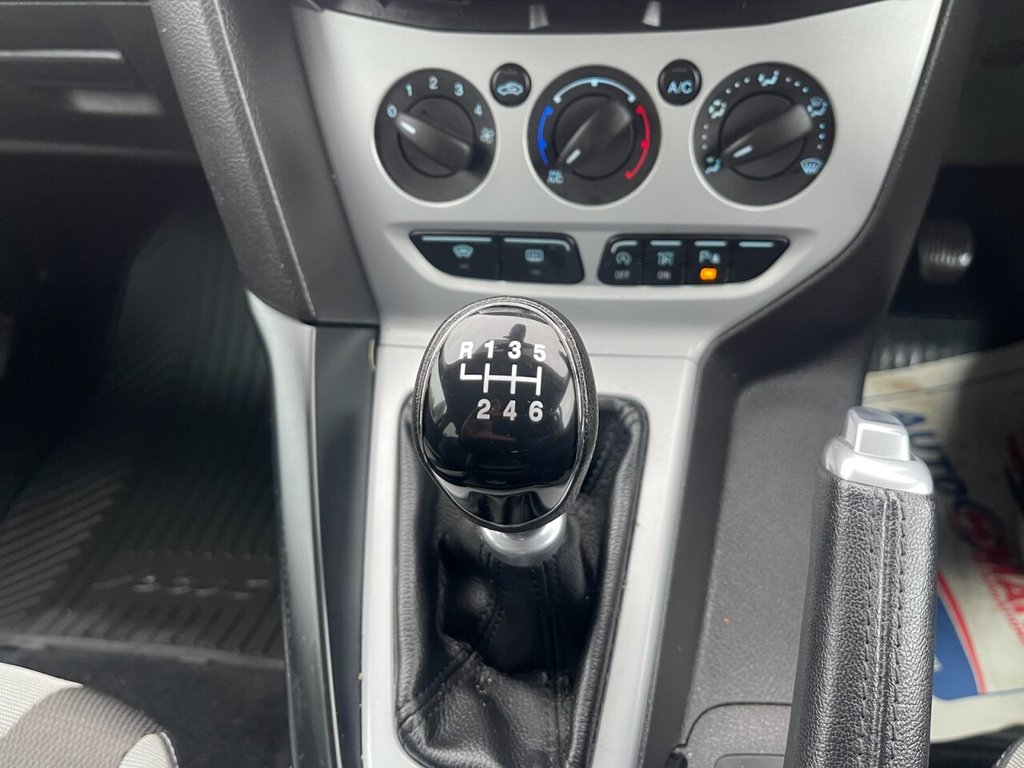 Used Ford Focus 2014 for sale - 75682626: Photo 19