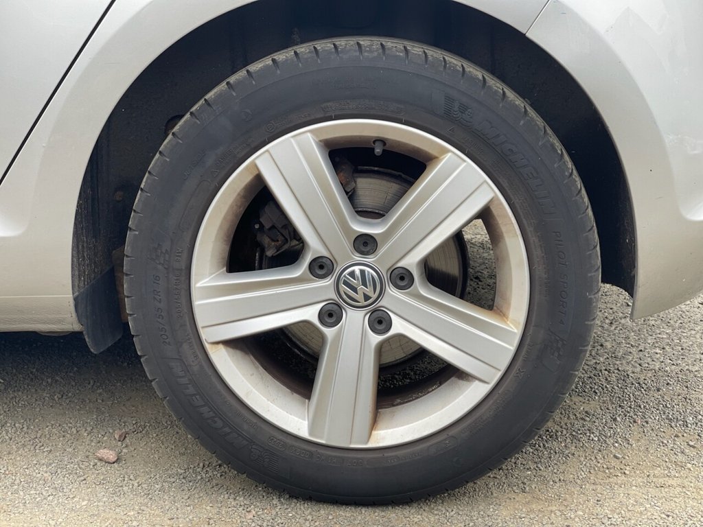 Used Volkswagen Golf 2015 for sale - 76739989: Photo 27