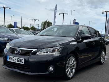 Used Lexus CT 2013 for sale - 77132967: Photo