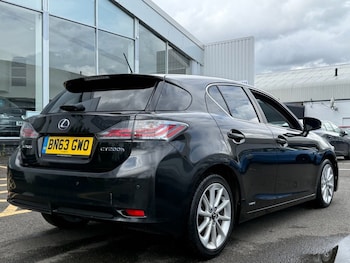 Used Lexus CT 2013 for sale - 77132967: Photo