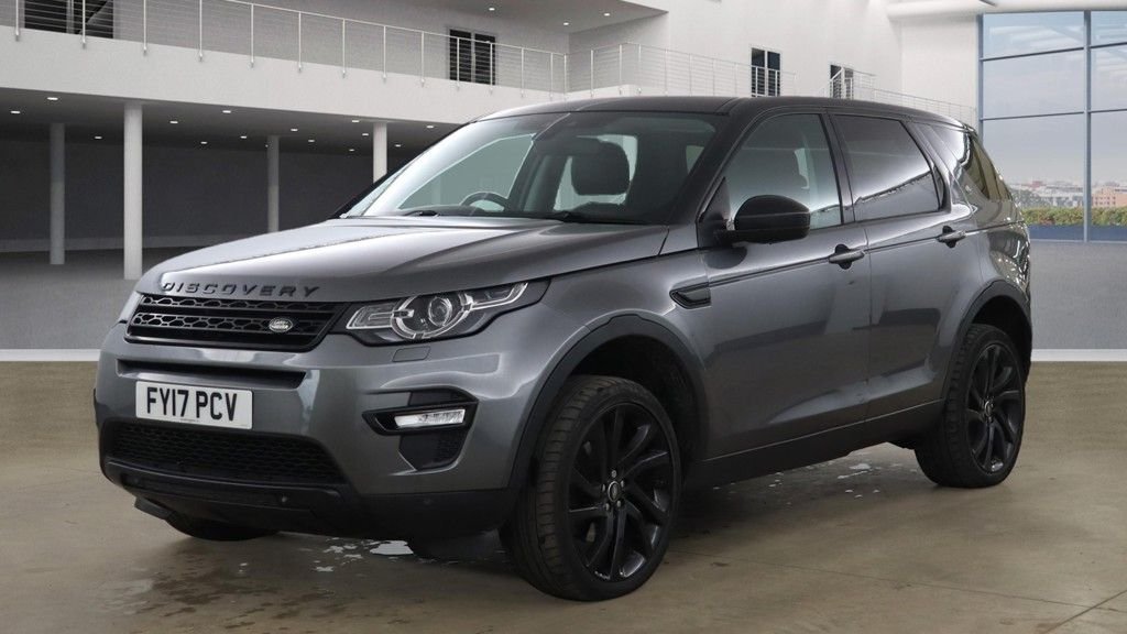 Used Land Rover Discovery Sport 2017 for sale - 77890868: Photo 2