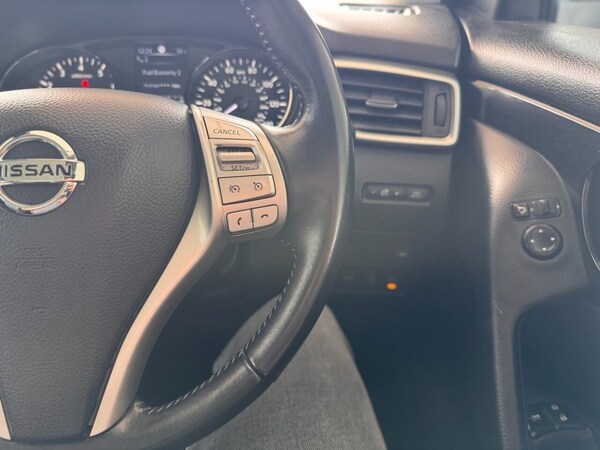 Used Nissan Qashqai 2015 for sale - 75359392: Photo 20