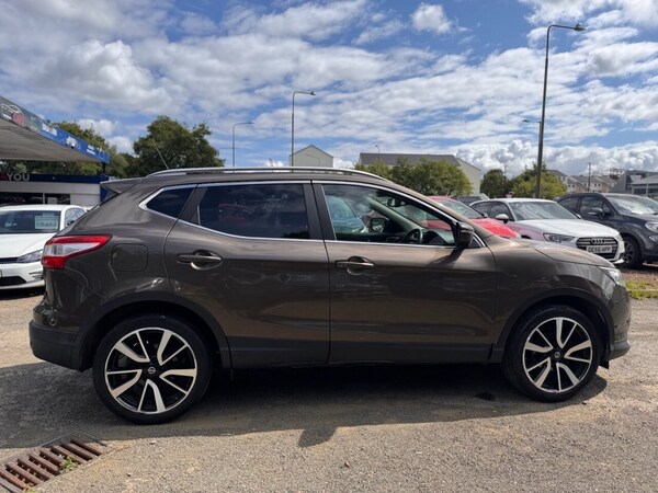 Used Nissan Qashqai 2015 for sale - 75359392: Photo 8