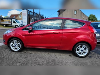 Used Ford Fiesta 2015 for sale - 77668715: Photo