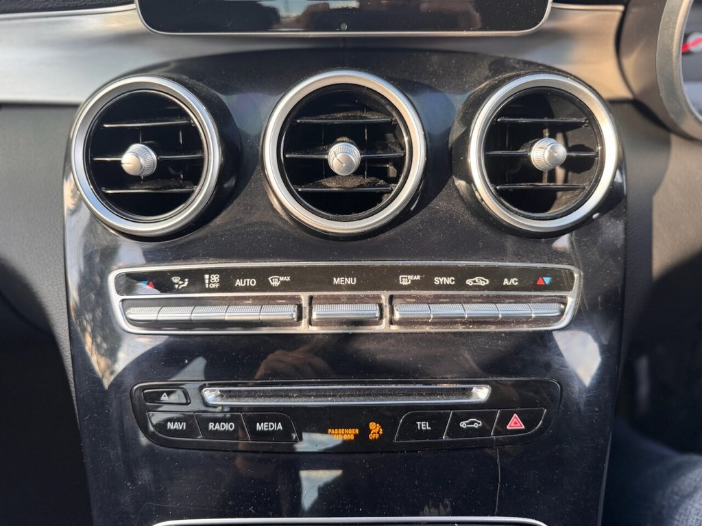 Used Mercedes-Benz C Class 2015 for sale - 76333181: Photo 17