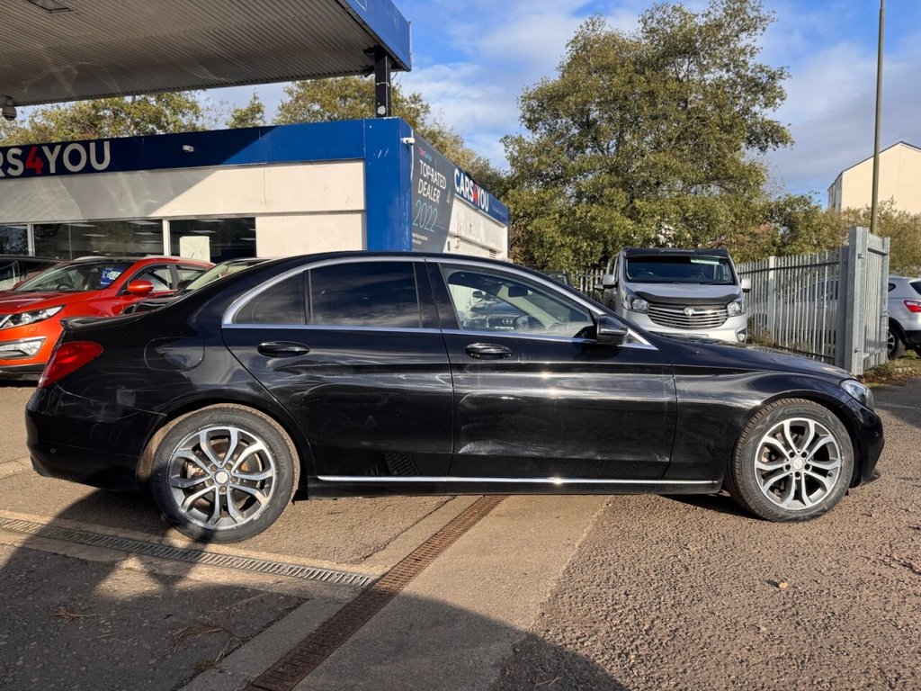 Used Mercedes-Benz C Class 2015 for sale - 76333181: Photo 8