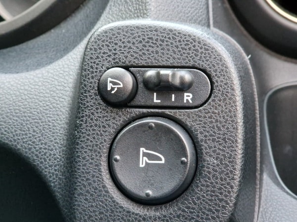 Used Honda Jazz 2011 for sale - 68853719: Photo 14