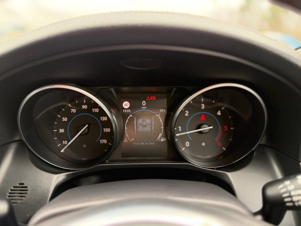 Used Jaguar XF 2016 for sale - 77558049: Photo 19