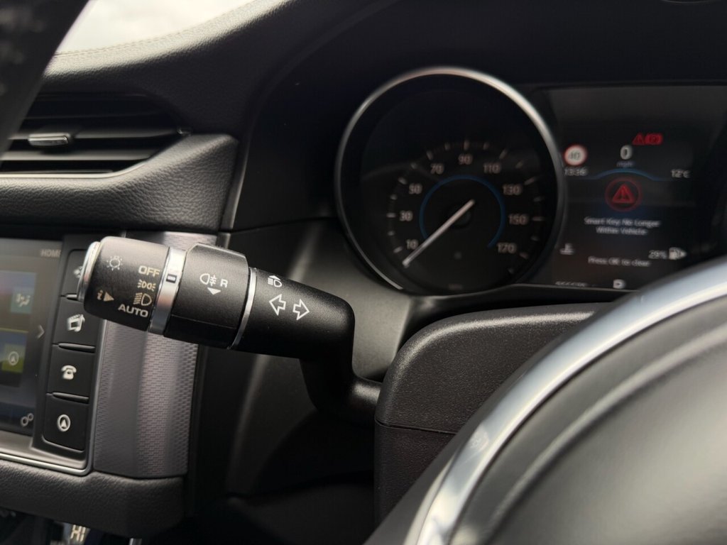 Used Jaguar XF 2016 for sale - 77558049: Photo 23