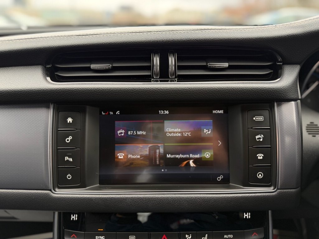 Used Jaguar XF 2016 for sale - 77558049: Photo 24